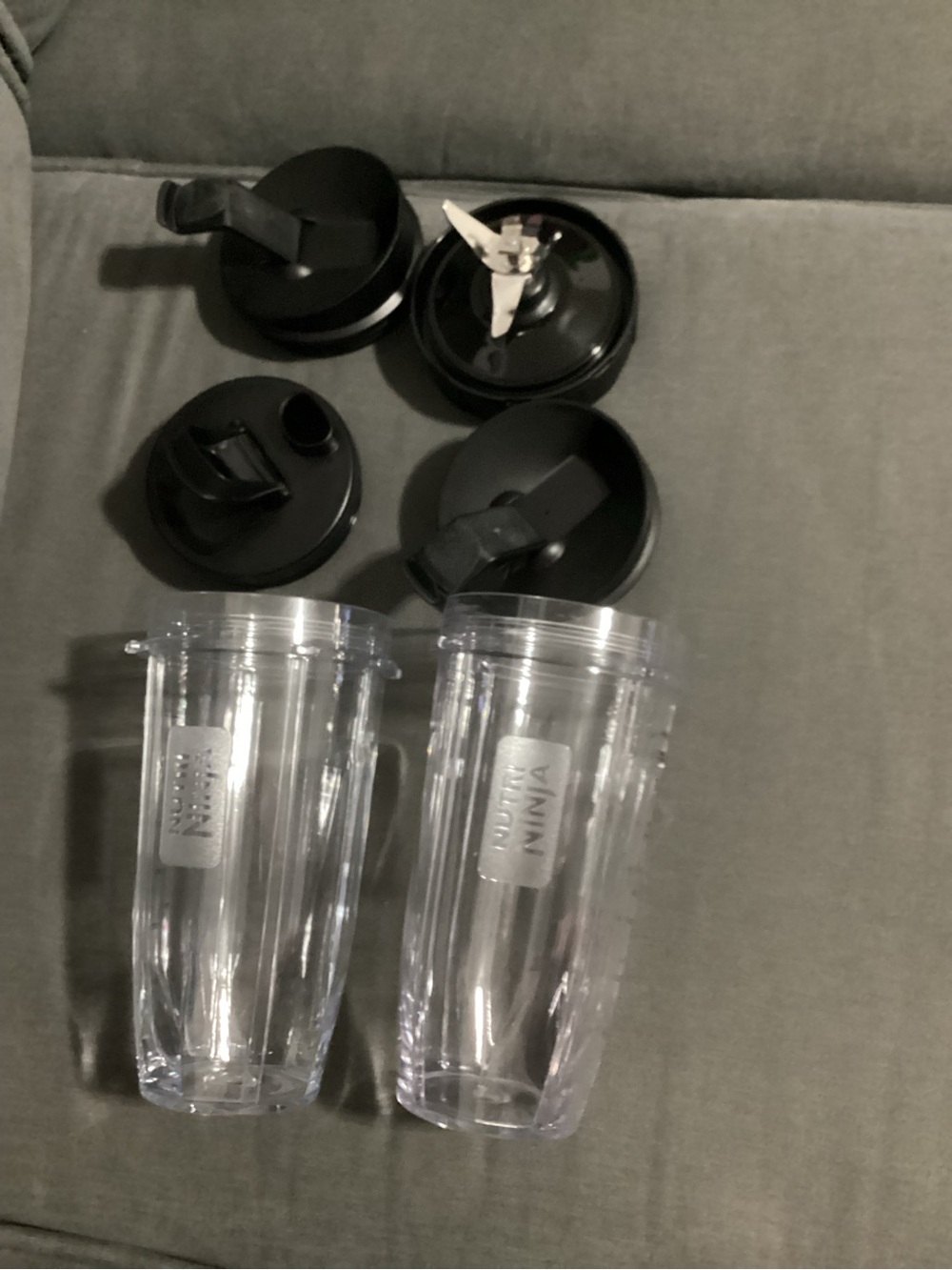 Two Ninja Clear 24 Ounce Blend Cups with 4 Interchangeable Lids - Brand New